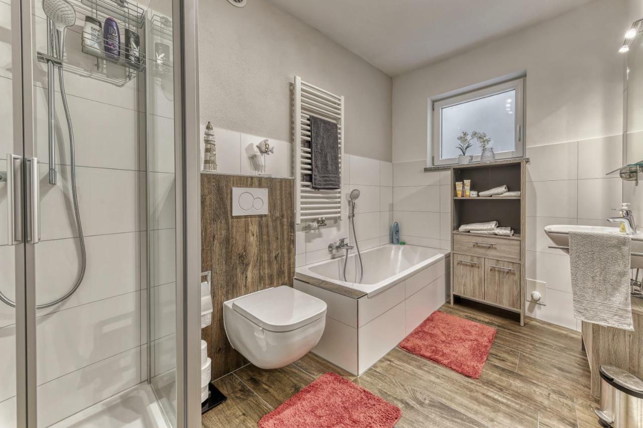 Ferienwohnung Fernblick Neukirchen vorm Wald Exterior foto